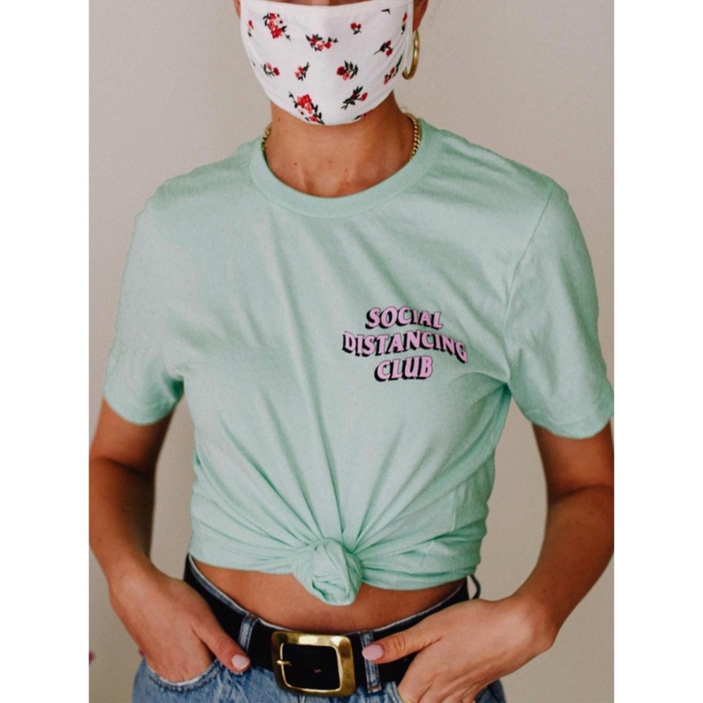 Social Distancing Club Graphic Tee - Picture 4 of 7